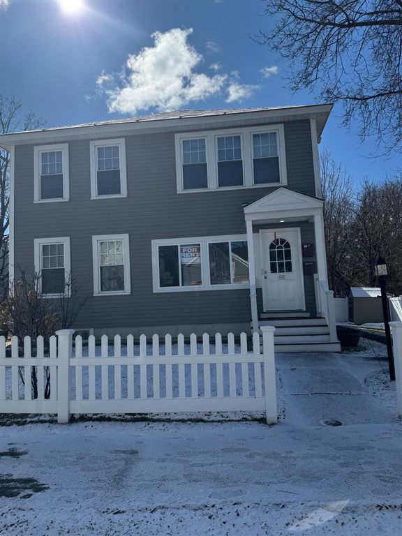 89 Centre Street, Concord, NH 03301
