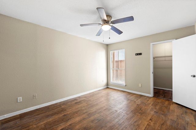 9350 Country Creek Drive 52, Houston, TX 77036