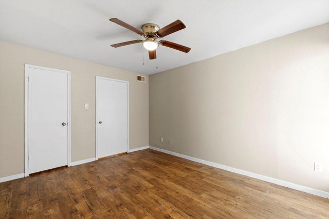 9350 Country Creek Drive 52, Houston, TX 77036