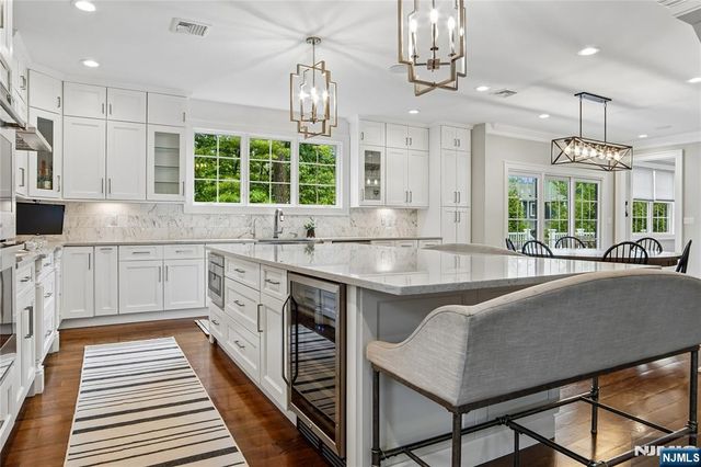 15 Fernwood Drive, Fair Lawn, NJ 07410