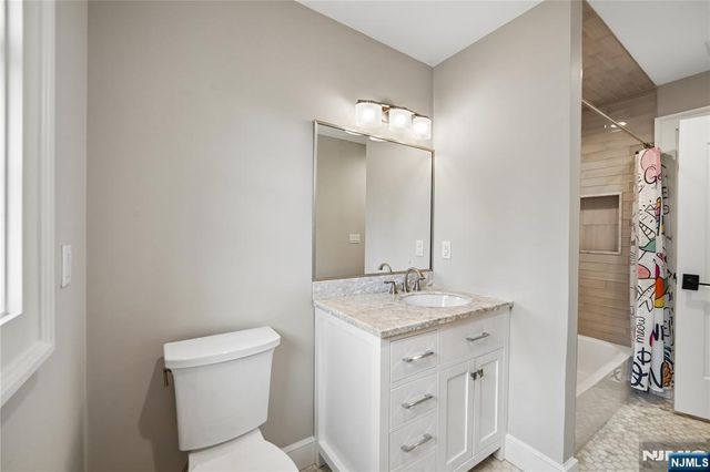 15 Fernwood Drive, Fair Lawn, NJ 07410