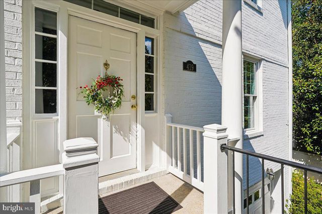 419 SUMMERS DR, Alexandria, VA 22301