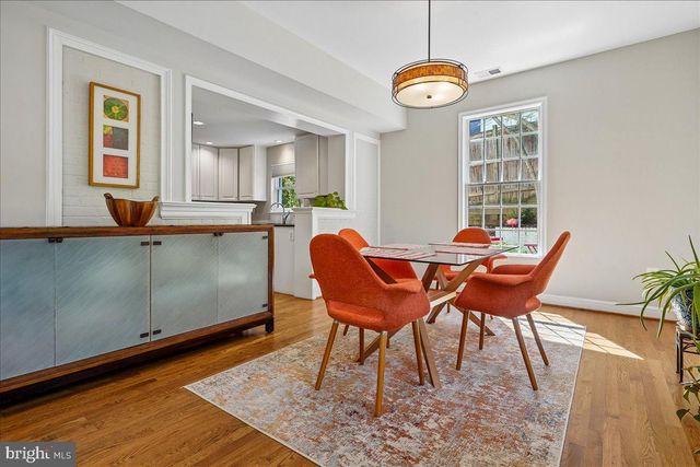 419 SUMMERS DR, Alexandria, VA 22301