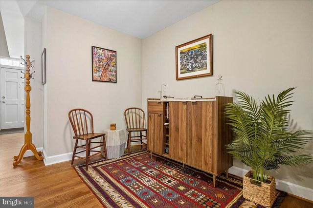 419 SUMMERS DR, Alexandria, VA 22301