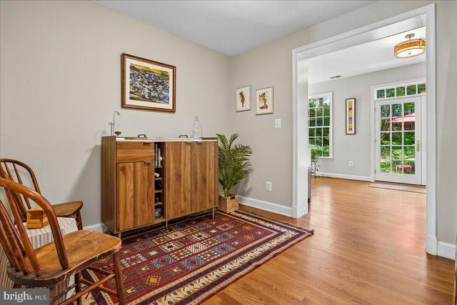 419 SUMMERS DR, Alexandria, VA 22301