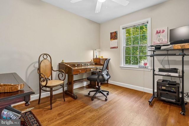 419 SUMMERS DR, Alexandria, VA 22301