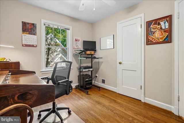 419 SUMMERS DR, Alexandria, VA 22301