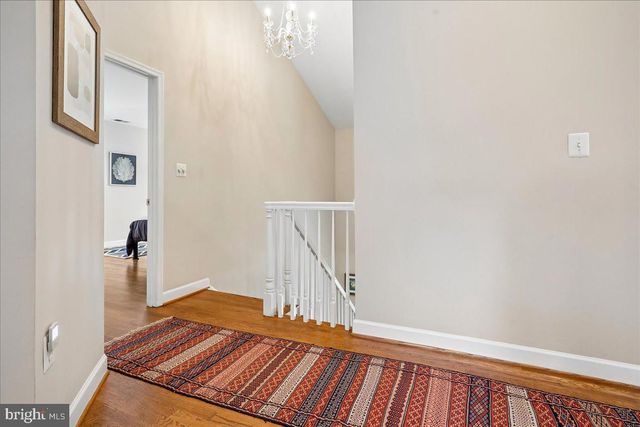 419 SUMMERS DR, Alexandria, VA 22301