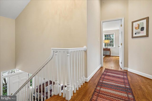 419 SUMMERS DR, Alexandria, VA 22301