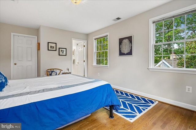 419 SUMMERS DR, Alexandria, VA 22301