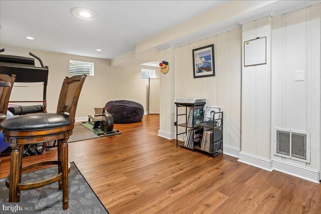 419 SUMMERS DR, Alexandria, VA 22301