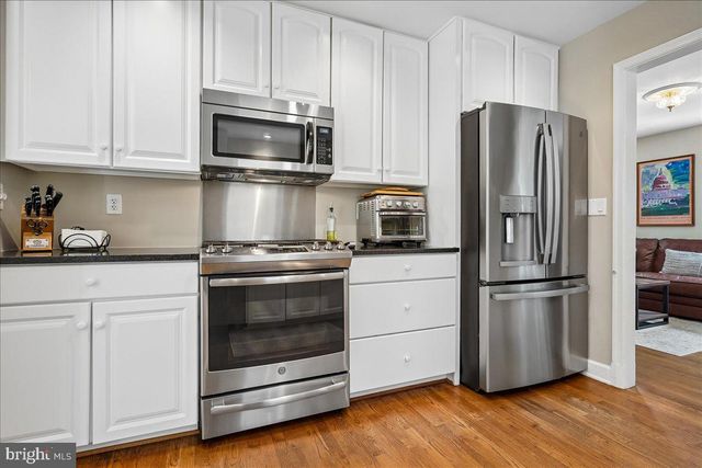 419 SUMMERS DR, Alexandria, VA 22301