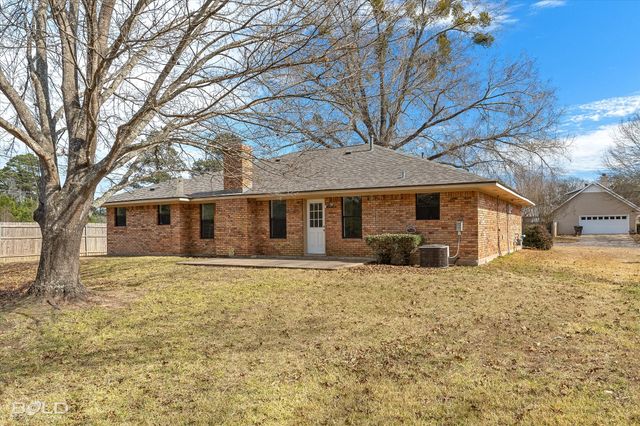 9200 Dawn Ridge Drive, Shreveport, LA 71118