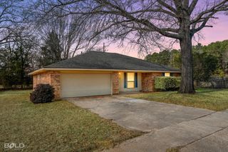 9200 Dawn Ridge Drive, Shreveport, LA 71118