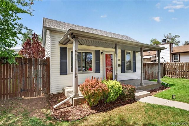 2831 S Acoma Street, Englewood, CO 80110