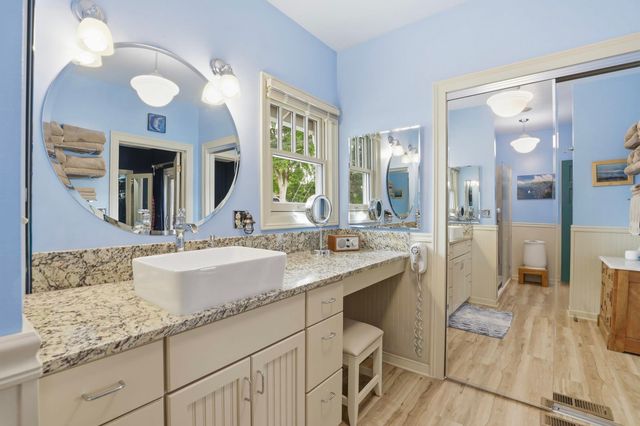 303 E 16th Ave, Spokane, WA 99203