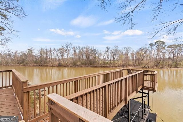 8126 Blacks Bluff Road SW, Cave Spring, GA 30124