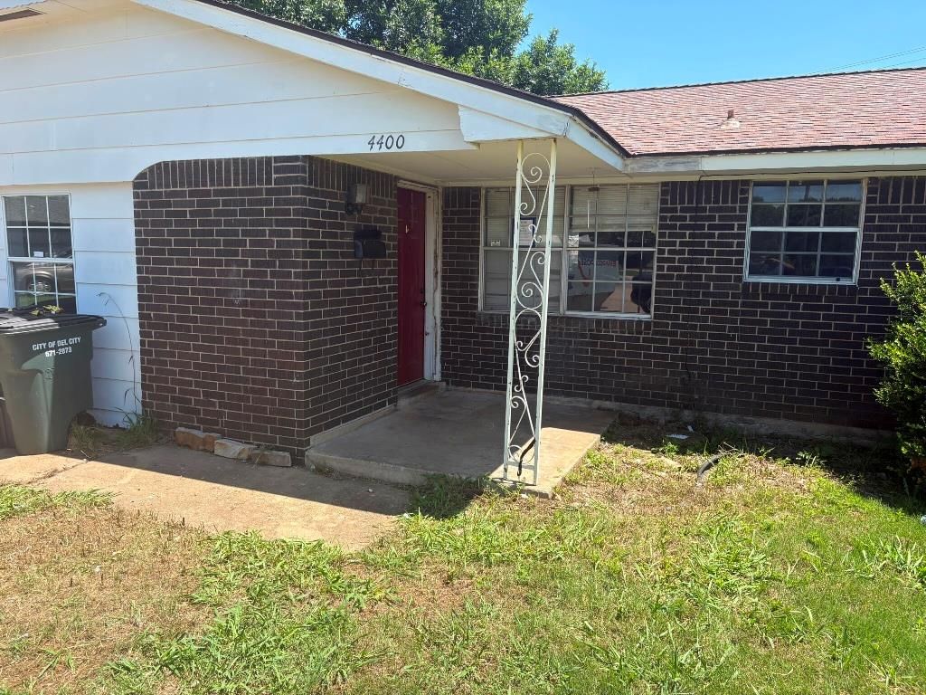 4400 Epperly Drive, Del City, OK 73115