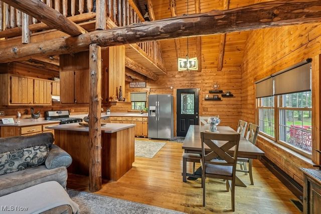 3590 E Aurora Road, Twinsburg, OH 44087