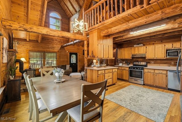 3590 E Aurora Road, Twinsburg, OH 44087