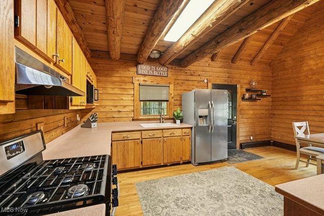 3590 E Aurora Road, Twinsburg, OH 44087