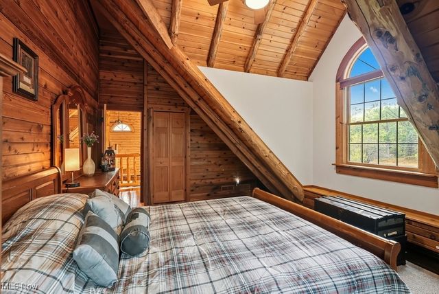 3590 E Aurora Road, Twinsburg, OH 44087