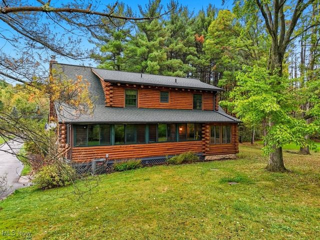 3590 E Aurora Road, Twinsburg, OH 44087