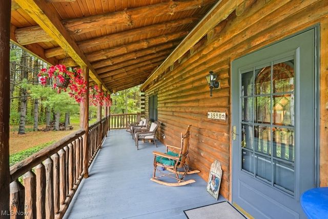 3590 E Aurora Road, Twinsburg, OH 44087