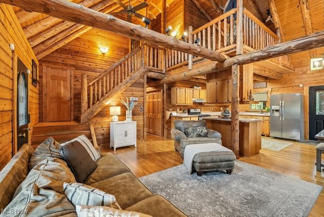 3590 E Aurora Road, Twinsburg, OH 44087