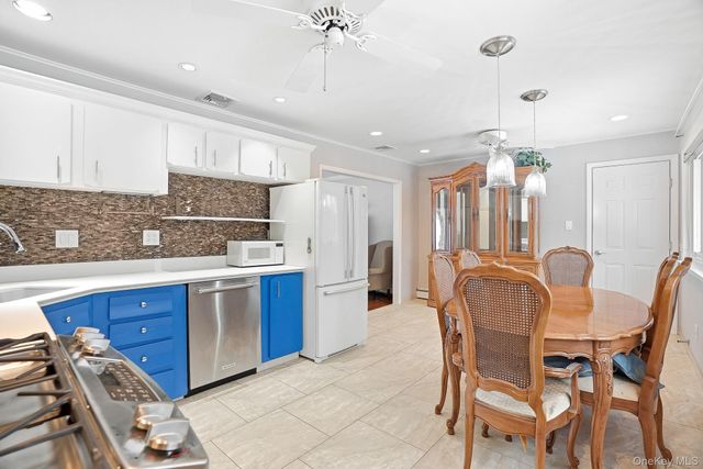 12 Lakeview Road, Carmel, NY 10512