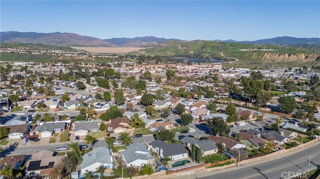 28012 Gold Hill, Castaic, CA 91384
