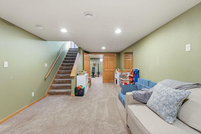 S17W36879 Henry STREET, Dousman, WI 53118