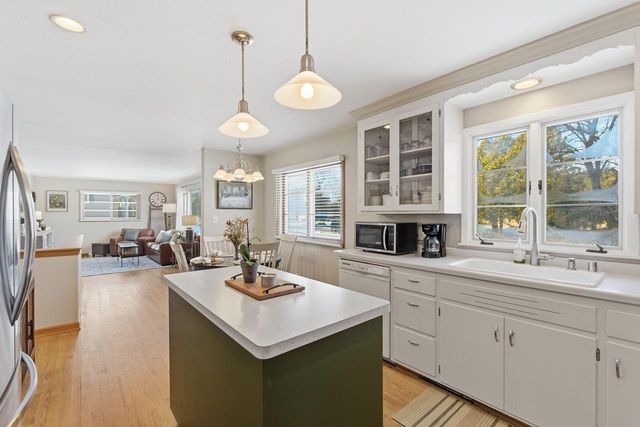 S17W36879 Henry STREET, Dousman, WI 53118