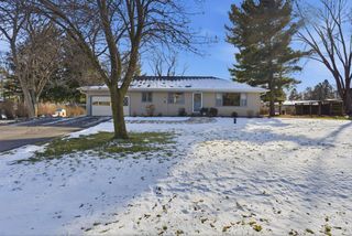 S17W36879 Henry STREET, Dousman, WI 53118