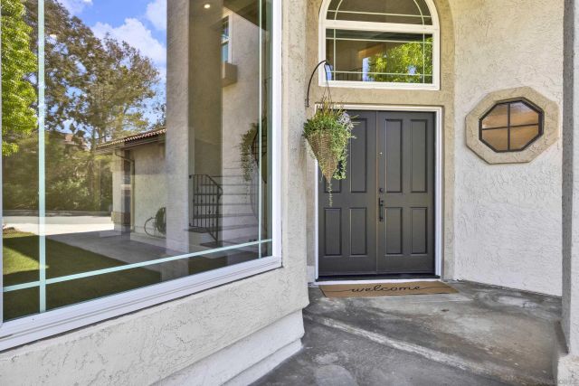 9395 Pipilo St, San Diego, CA 92129