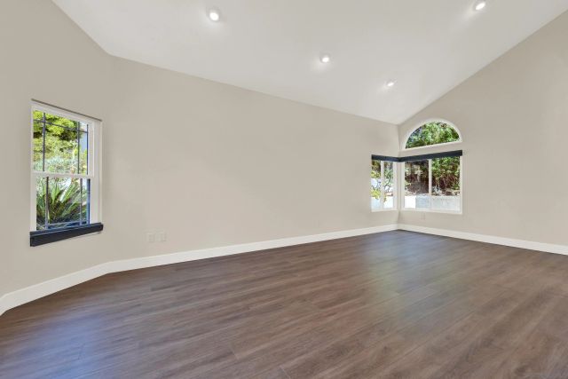 9395 Pipilo St, San Diego, CA 92129