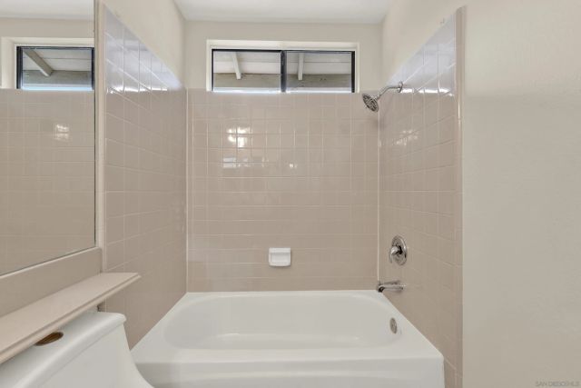 9395 Pipilo St, San Diego, CA 92129