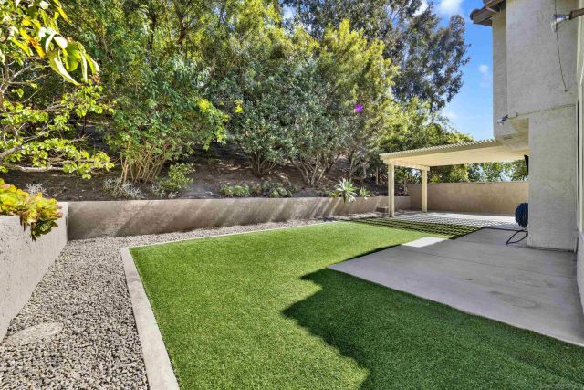 9395 Pipilo St, San Diego, CA 92129
