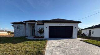4013 12th ST SW, Lehigh Acres, FL 33976