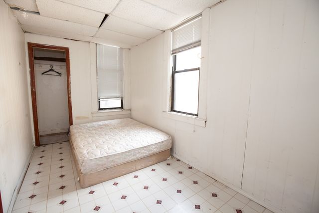 2918 S Wells Street, Chicago, IL 60616