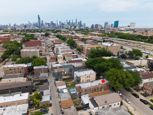 2918 S Wells Street, Chicago, IL 60616