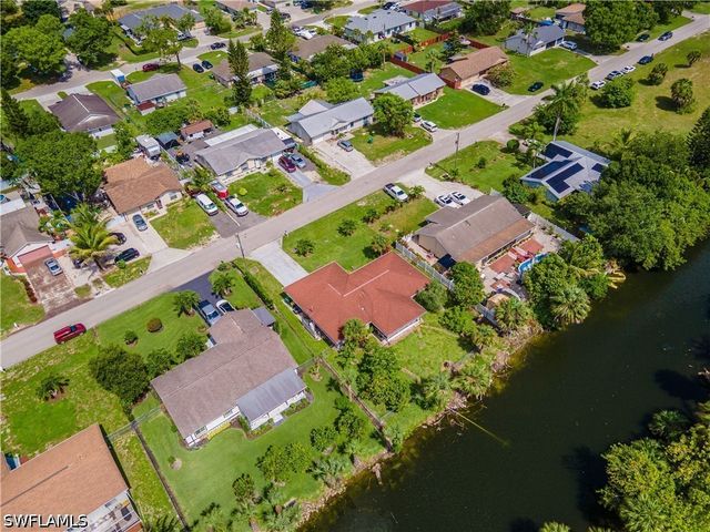 2100 55th ST SW, Naples, FL 34116
