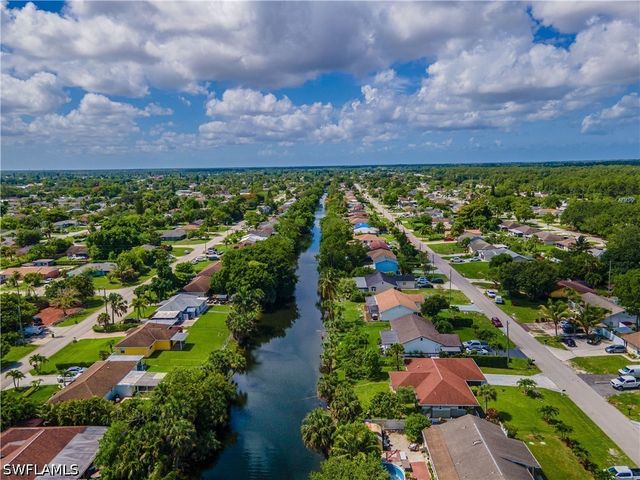 2100 55th ST SW, Naples, FL 34116
