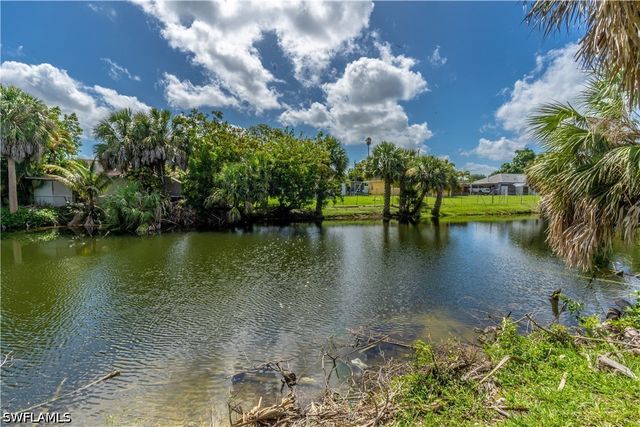 2100 55th ST SW, Naples, FL 34116