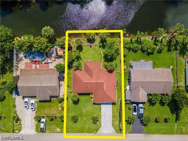 2100 55th ST SW, Naples, FL 34116