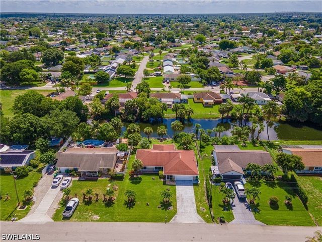 2100 55th ST SW, Naples, FL 34116