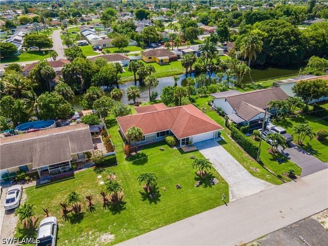 2100 55th ST SW, Naples, FL 34116
