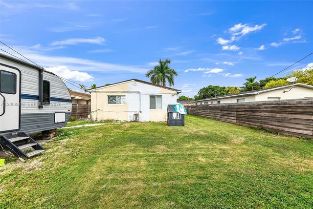 110 NE 9th Court, Homestead, FL 33030