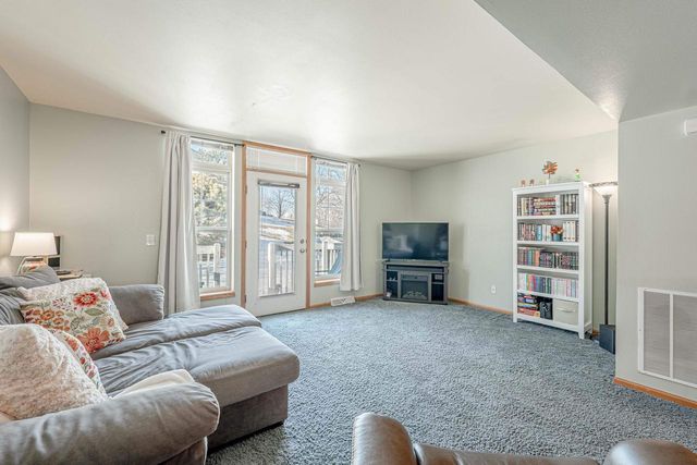 718 Orion Trail, Madison, WI 53718