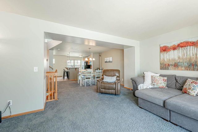 718 Orion Trail, Madison, WI 53718